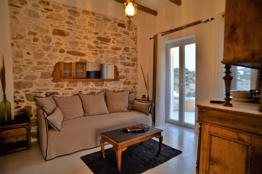 George Farmhouse Chrousa Exteriér fotografie